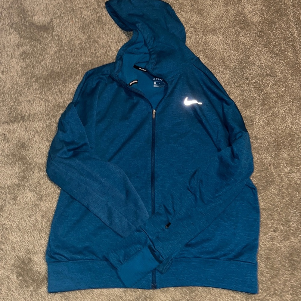 NIKE WOMEN’S HOODED RUNNING JACKET